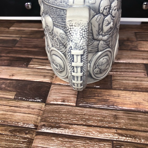 Vintage Miller Lite Commemorative NFL Miami Dolphins 3D Porcelain Beer Mug Stein - Picture 6 of 7